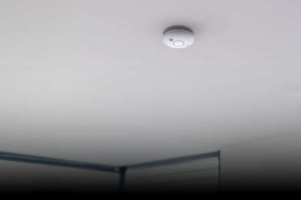 WiFi smoke and heat detector